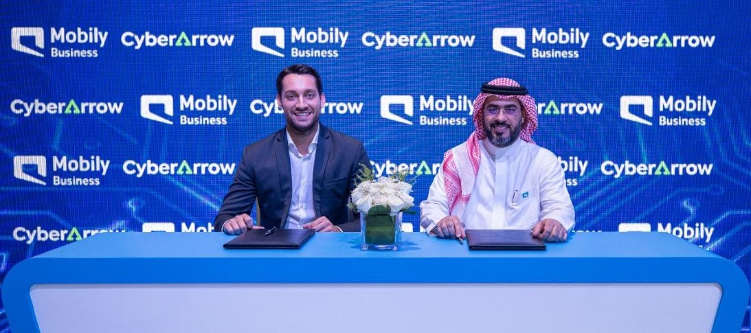 سايبر آرو (CyberArrow) تعلن شراكتها الإستراتيجية مع موبايلي لتستفيد من حل الحوكمة وإدارة المخاطر والامتثال (GRC) المدعوم بالذكاء الاصطناعي المقدم من سايبر آرو في معرض بلاك هات 2023